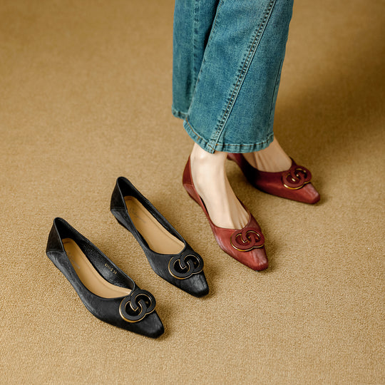 Damen Elegante Ballerinas mit luxuriösem Schmuckdetail EB