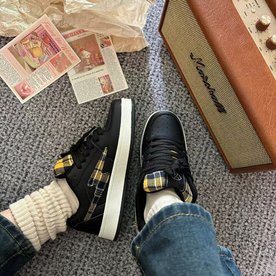 Damen Sneakers im modischen Karo-Design mit bequemer Dämpfung EB