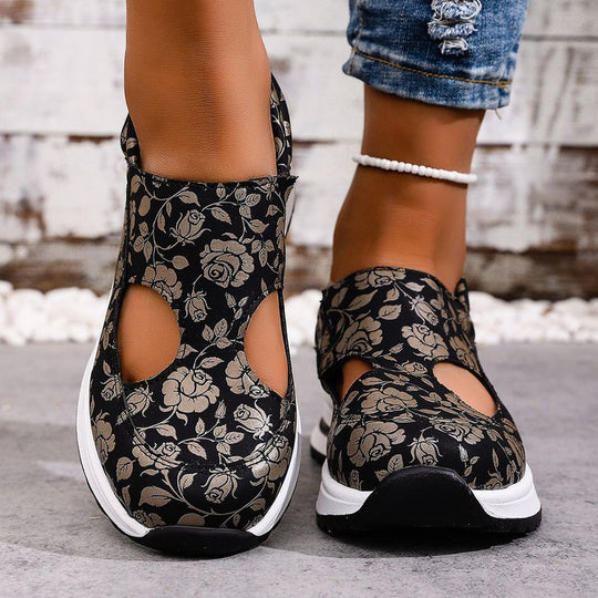 Damen Sportliche Sandaletten mit floralem Schnitt und rutschfester Sohle EB