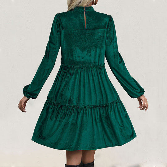 Damen Midikleid mit eleganten Rüschendetails aus sanftem Velvet EB