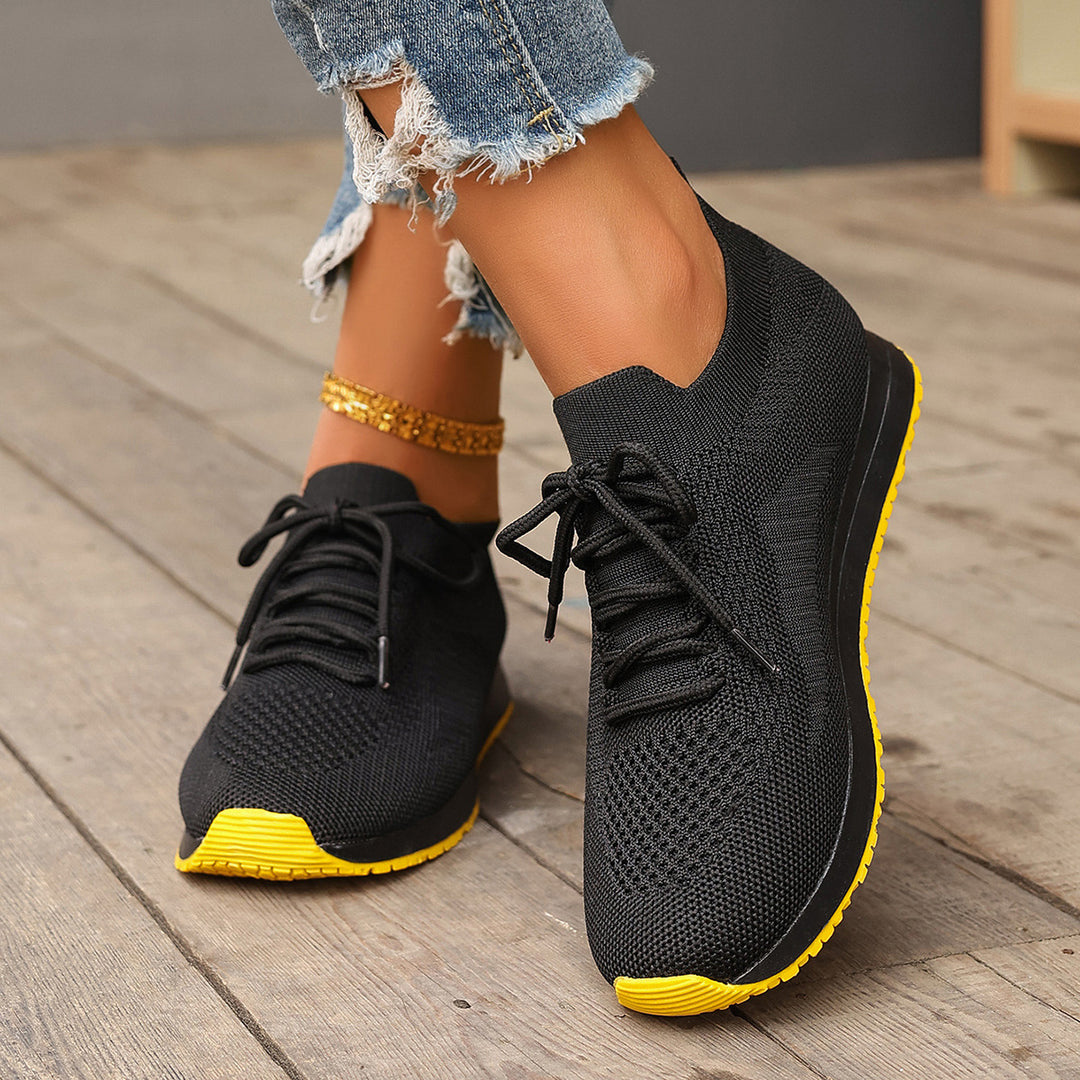 Damen Atmungsaktive Lauf-Sneaker mit elastischem Mesh-Obermaterial EB
