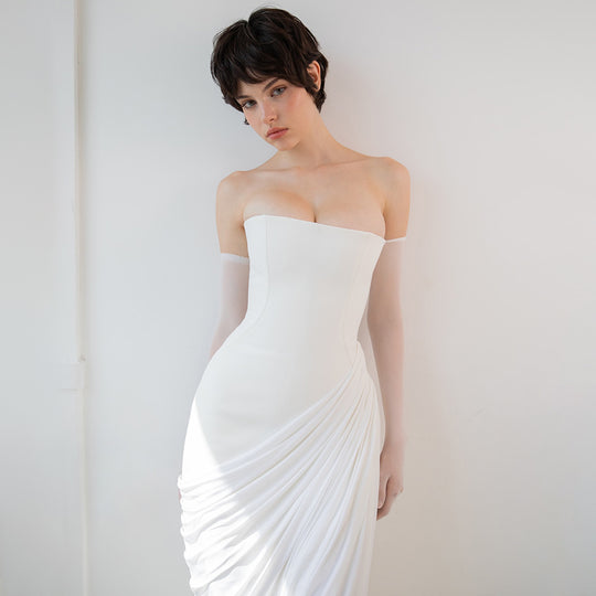 Frauen elegantes bodenlanges Kleid mit raffiniertem Drapierungseffekt EB