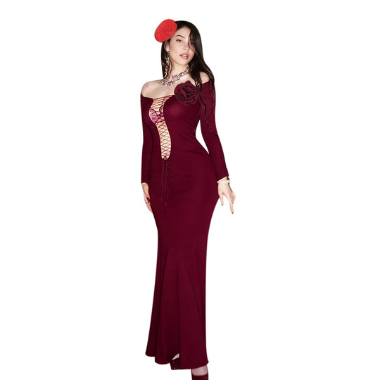 Damen figurbetontes Maxikleid mit Schnürung und floralem Detail EB