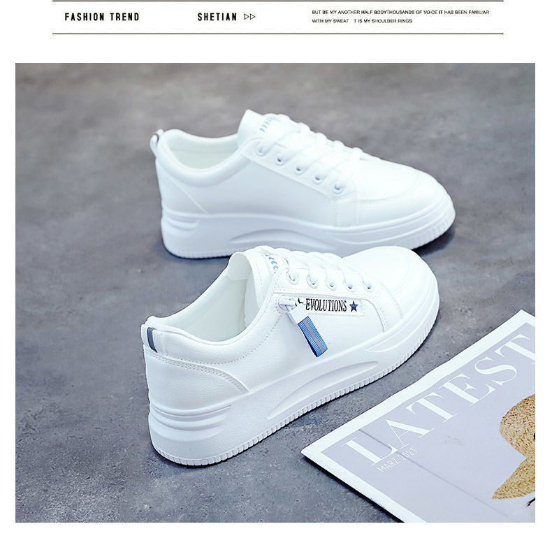 Damen Sneakers mit modischem Design und gebauchter Sohle EB