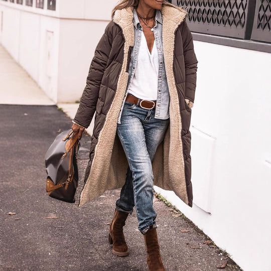 Damen lange Steppjacke mit kuscheligem Teddyfutter und großem Revers EB