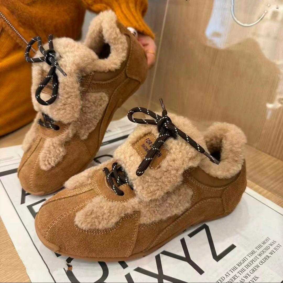 Damen Sneaker mit kuscheligem Lammfell und rutschfester Sohle EB