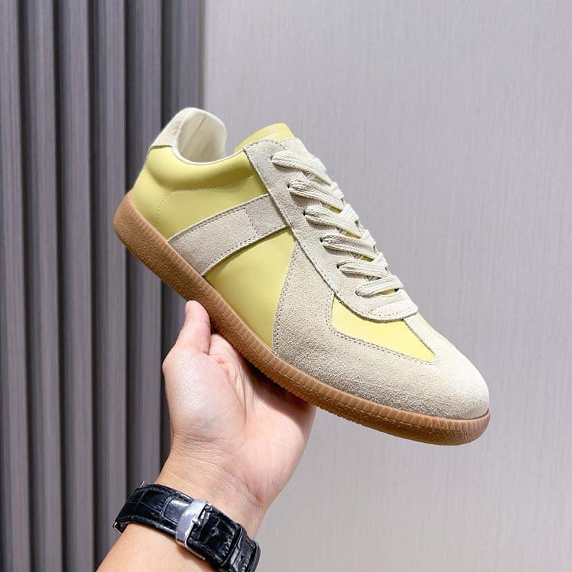 Damen modische Sneakers aus hochwertigem Wildleder mit sportlichem Akzent von EB