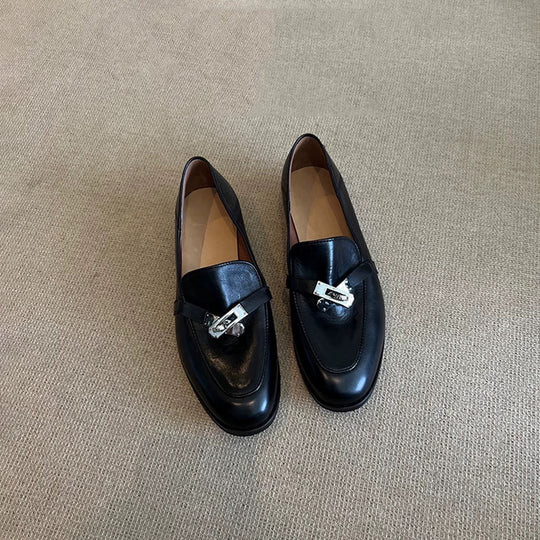 Damen Mokassins mit elegantem Riemen und luxuriösem Leder EB