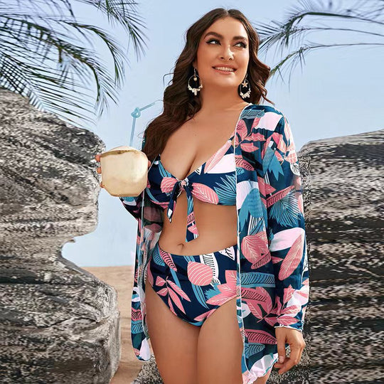 Damen Bikini-Set mit floralem Wickeloberteil und eleganter Strandjacke EB