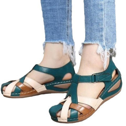 Damen Geschlossene Riemen-Sandalen mit gepolstertem Komfortfußbett und Klettverschluss EB