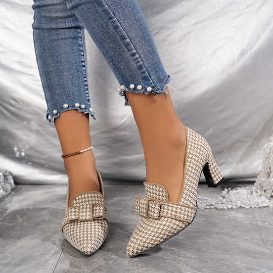 Damen elegante Slingback-Pumps mit dekorativem Karomuster und komfortablem Blockabsatz EB