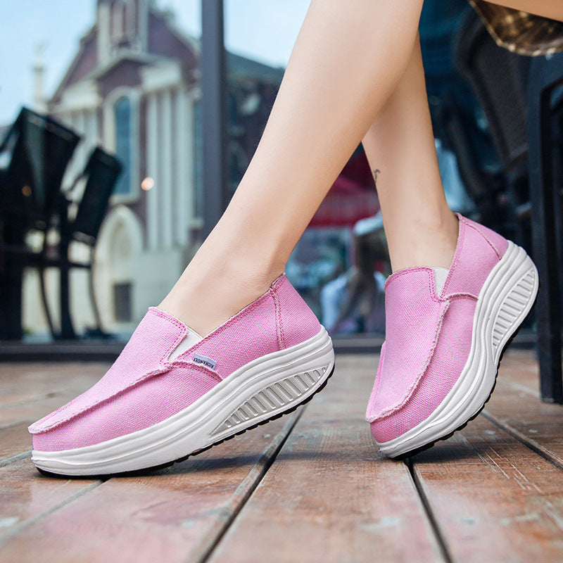 Damen Slip-On Freizeitschuhe mit flexiblem Design und dämpfendem Fußbett EB