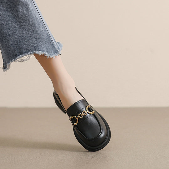 Damen Mokassin-Slipper mit elegantem Schnallenakzent und komfortabler Sohle EB