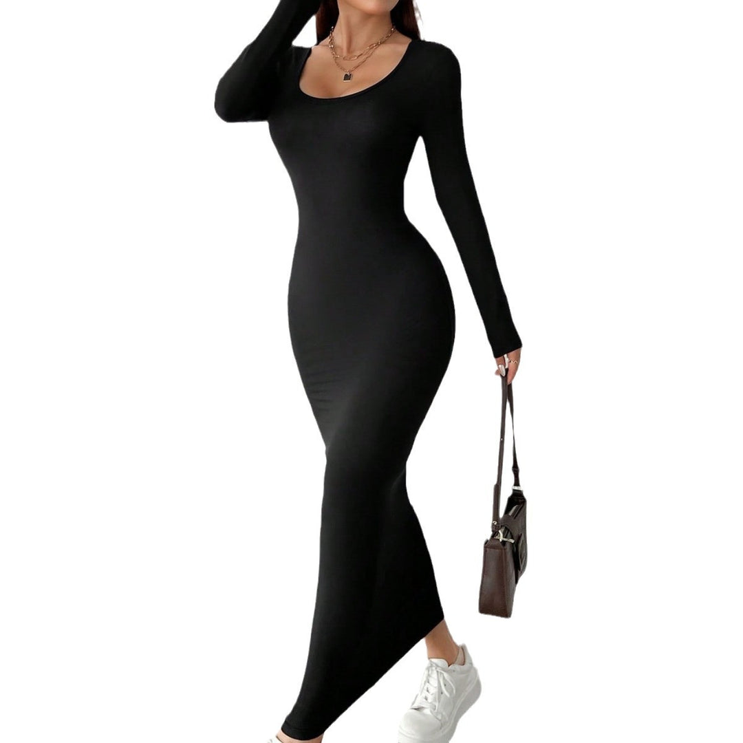 Damen figurbetontes langärmeliges Maxikleid mit tiefem Rundhalsausschnitt formendem Stretch-Jersey und knöchellanger Silhouette Eichborn Berlin
