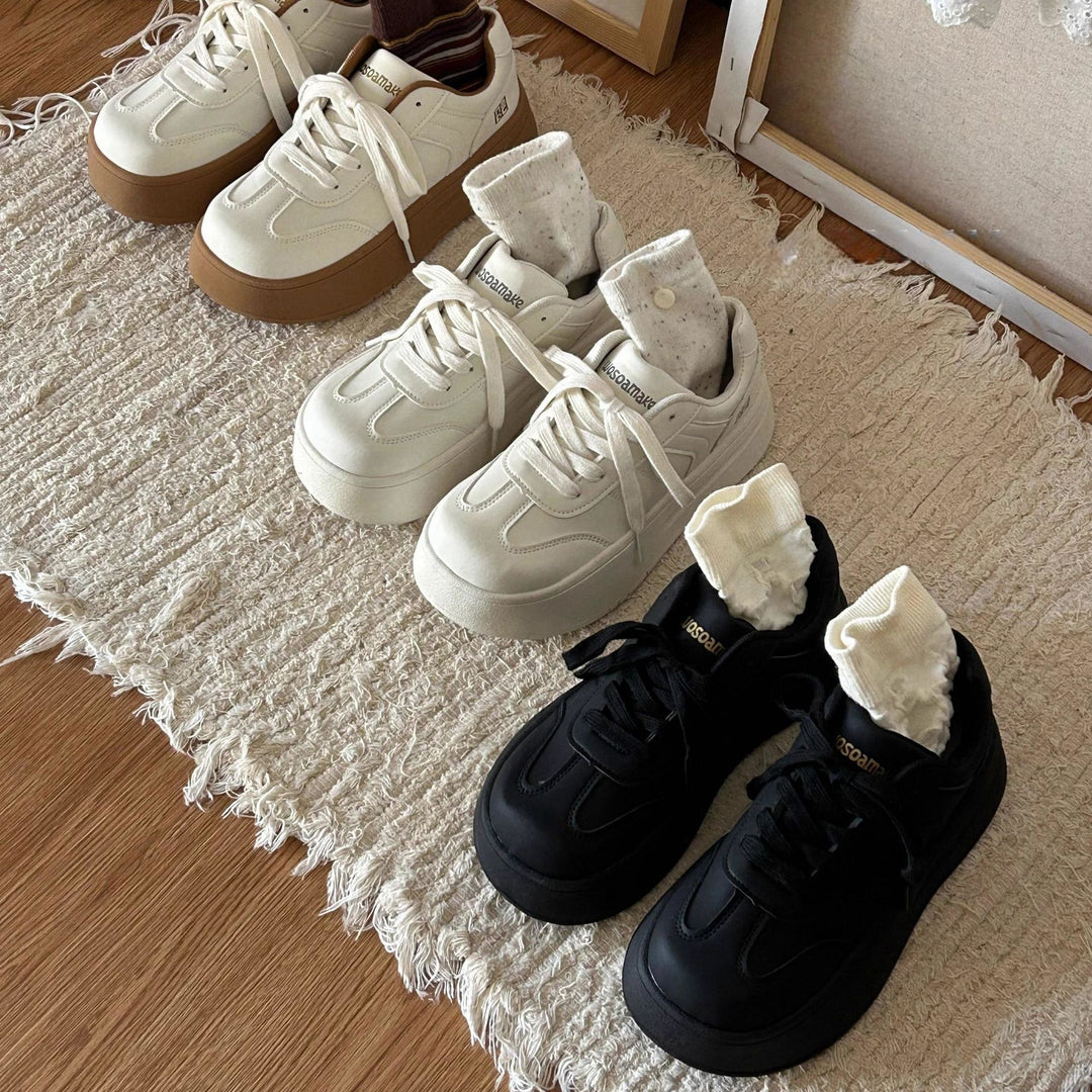 Damen Sportliche Sneaker mit verstärkter Sohle und komfortabler Passform EB