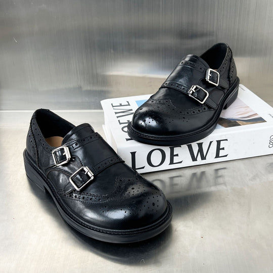 Damen Elegante Mokassins mit doppeltem Schnallenverschluss und feinem Broguemuster EB