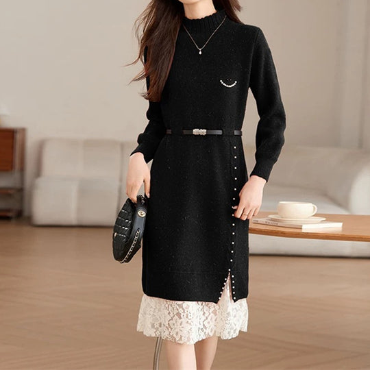 Damen Strickkleid mit dekorativen Knopfdetails und Spitze EB