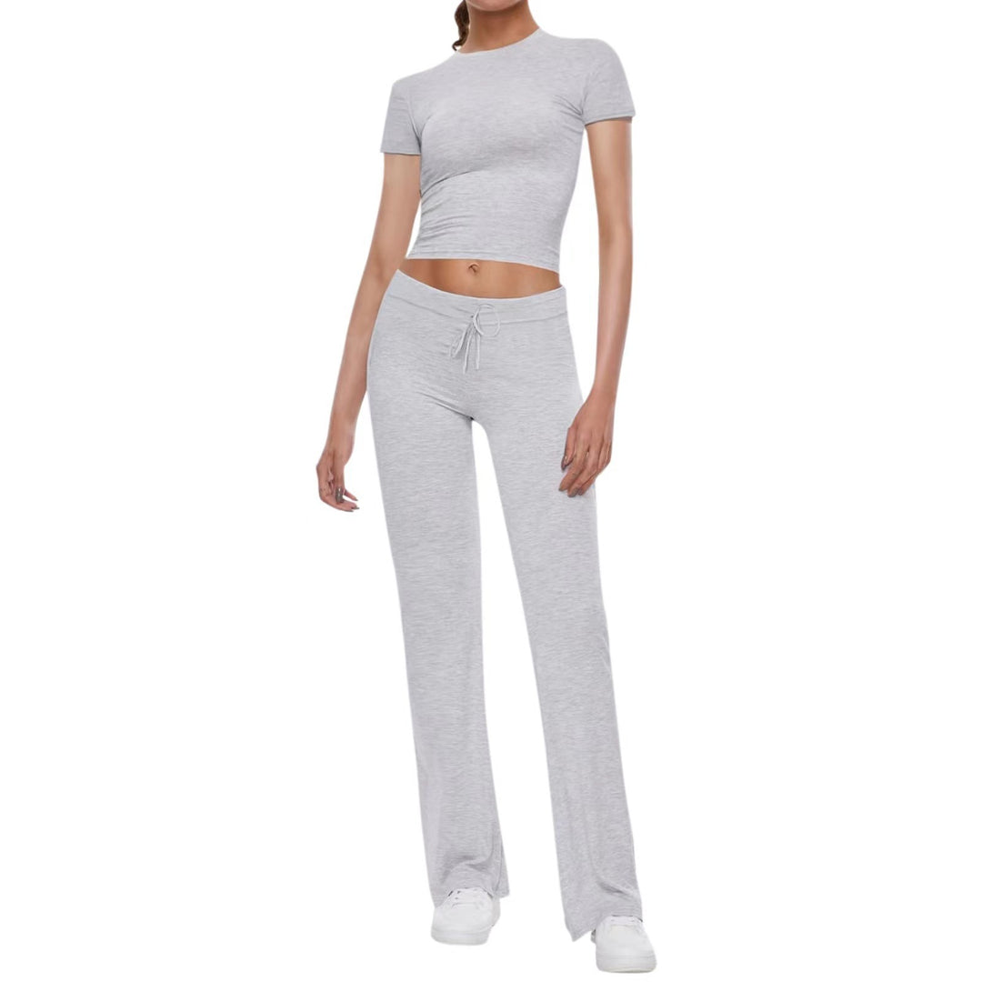 Damen Sportliches Set aus cropped Oberteil und weit geschnittenen Pants EB