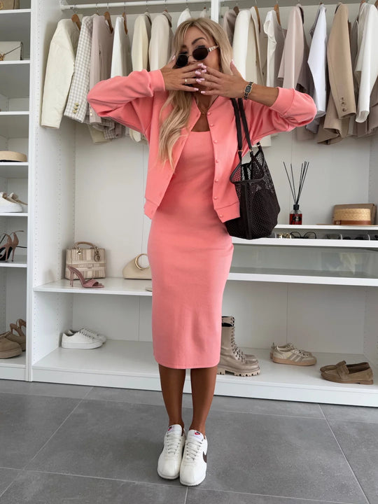 Damen figurbetontes Strick-Midikleid mit passender Kurzjacke und Rundhalsausschnitt EB
