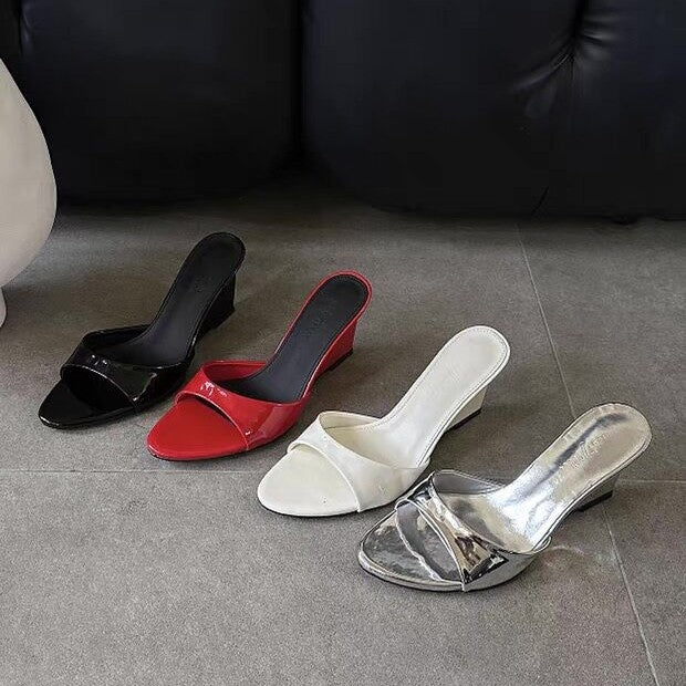 Damen Wedge-Sandalen mit elegantem Riemchen-Design EB