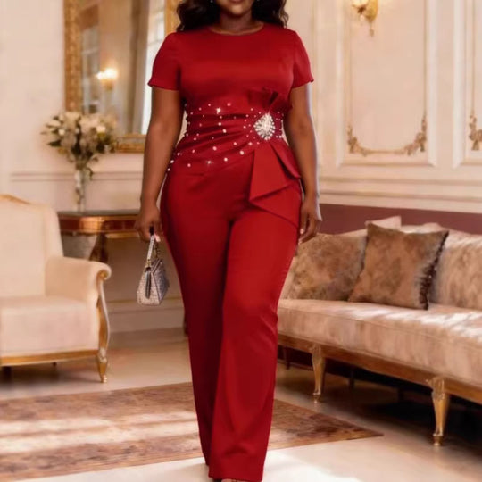 Damen eleganter Jumpsuit mit dekorativem Rüschen-Detail und Perlenakzenten EB