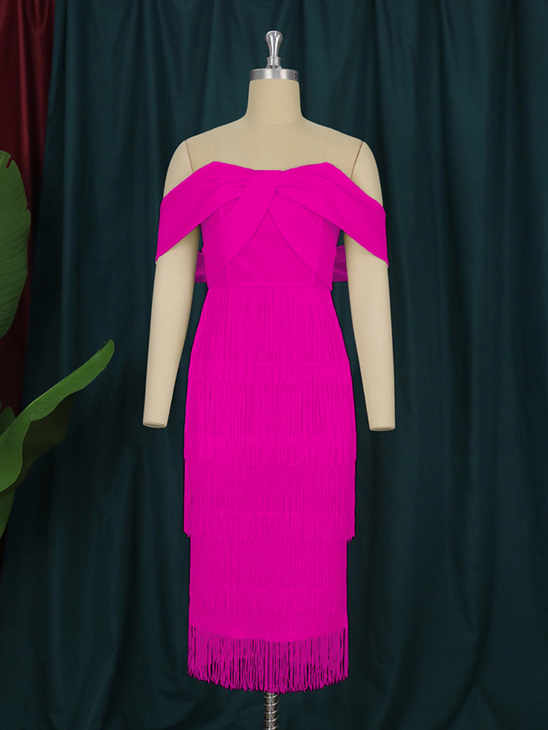 Damen Cut-out Cocktailkleid mit Fransen EB