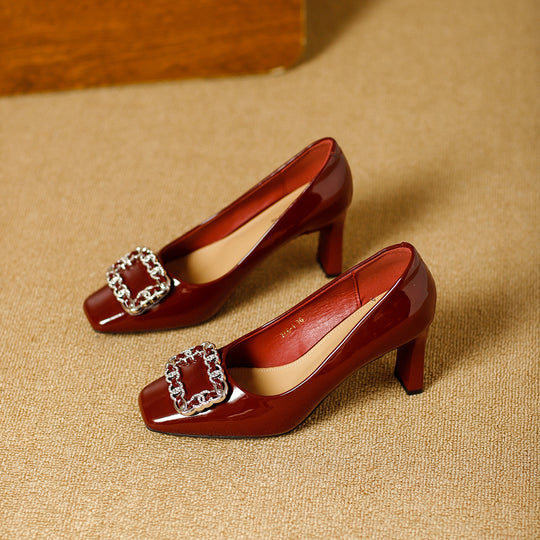 Damen elegante Pumps mit edel verzierter Schuhspitze EB