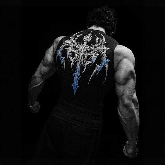 Herren nan figurbetontes Trainings-Tanktop mit tiefen Armausschnitten und filigranem Rückendruck EB