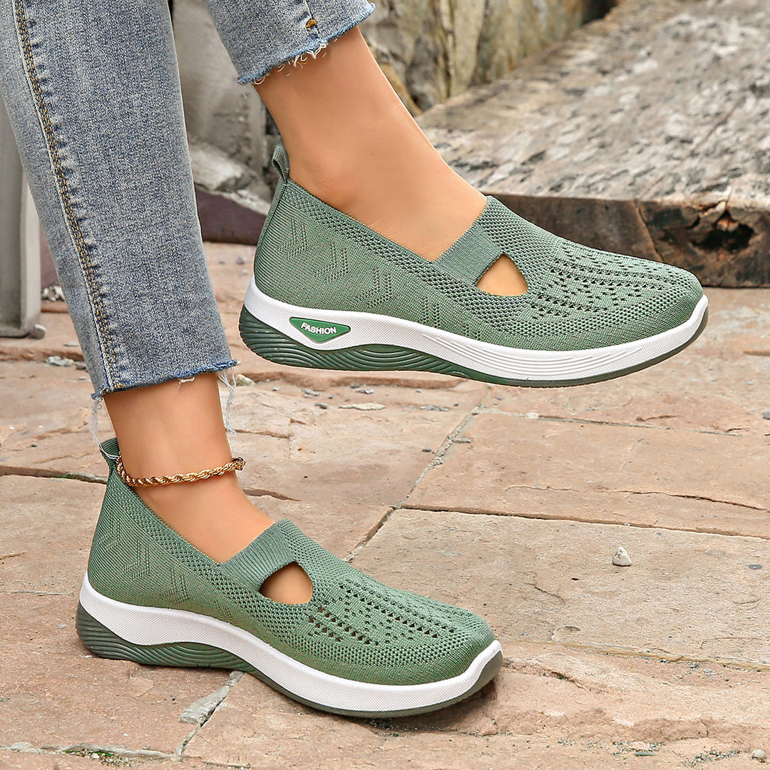 Damen Bequeme Slip-On Sneakers mit atmungsaktiver Netzstruktur EB