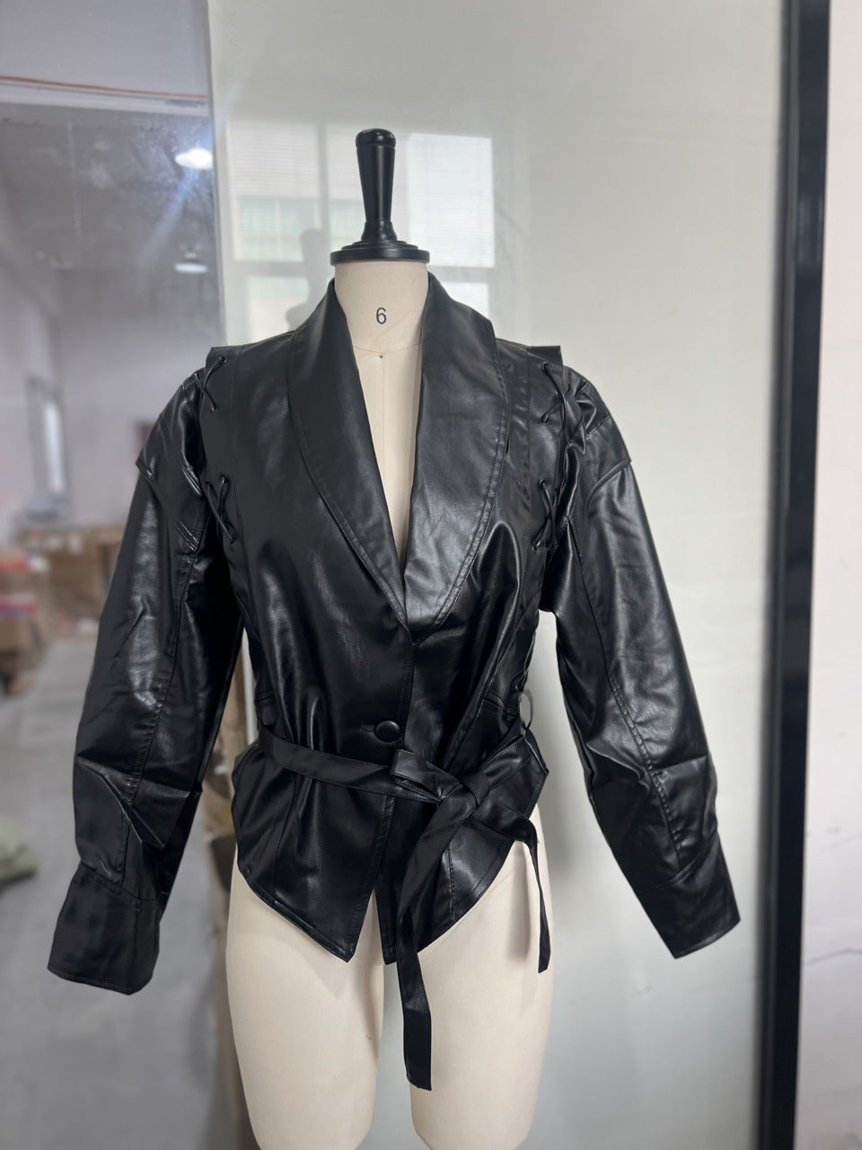 Damen modische Jeansjacke EB