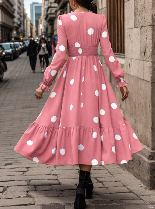 Damen Elegantes Maxi-Kleid mit modischem Punkte-Design und Taillenbetonung EB