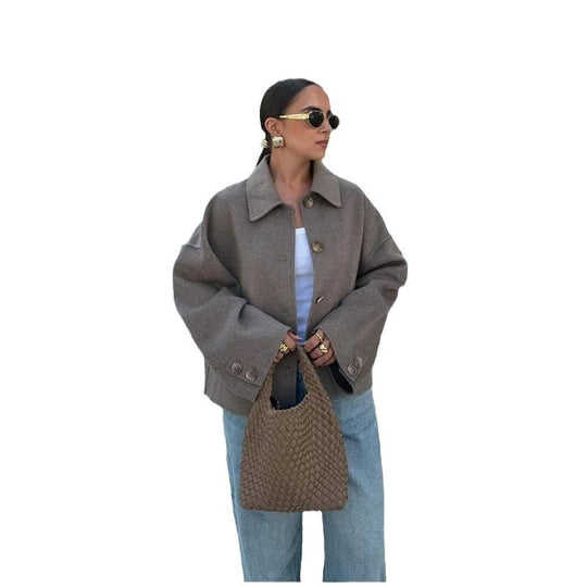 Damen Oversized Wolljacke mit Knopfdetail EB