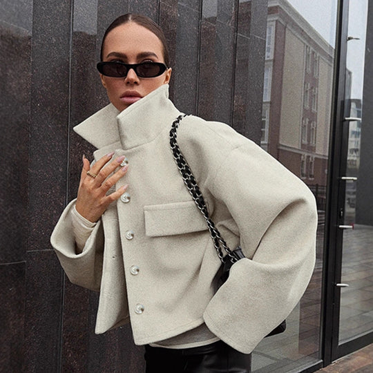 Damen Oversized Wolljacke mit Knopfleiste und praktischen Taschen EB