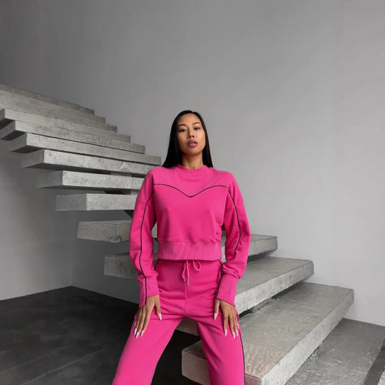 Damen kurzes Oversize-Sweatshirt mit Kordelzug-Jogginghose und Kontrastnähten EB