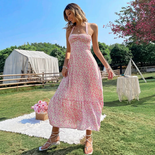 Damen Maxikleid mit verspieltem Blumenmuster und tailliertem Schnitt EB