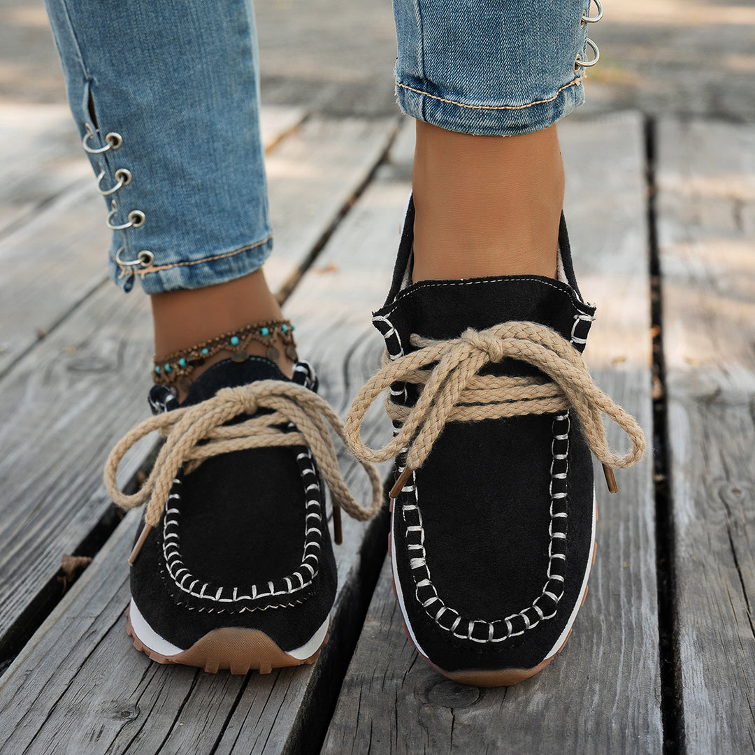 Damen Freizeit-Sneaker aus weichem Wildleder mit dekorativer Schnürung EB