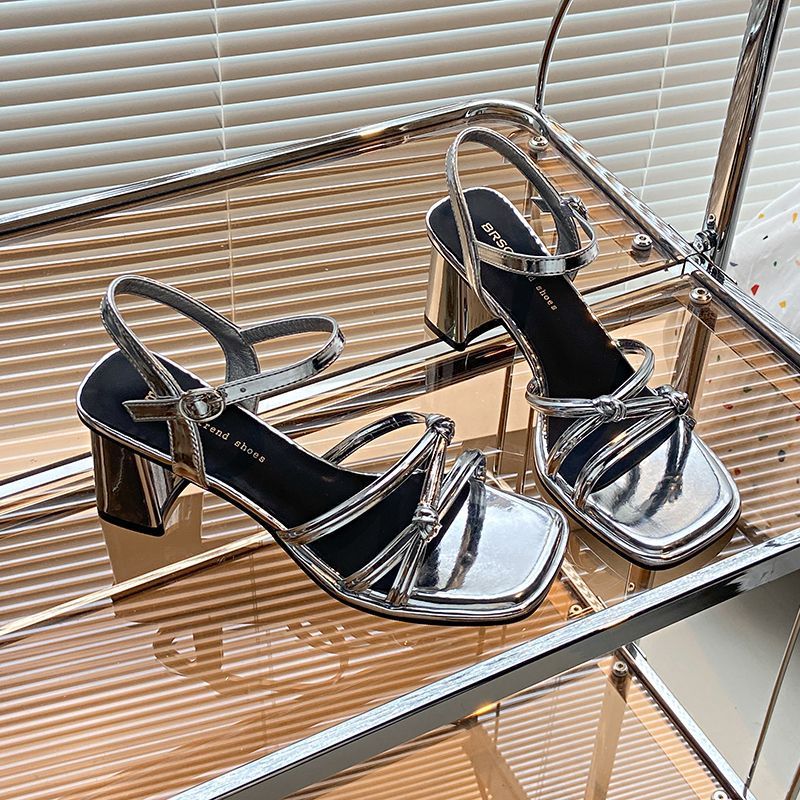 Damen Sandaletten mit eleganten Riemchen und Blockabsatz EB