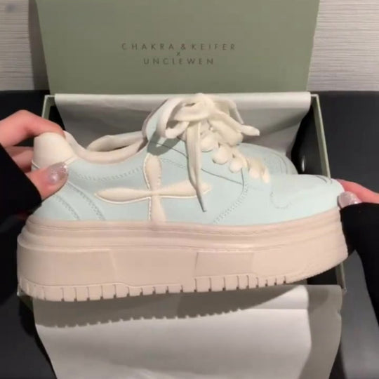 Damen Sneakers mit dicker Plateausohle und atmungsaktivem Obermaterial EB