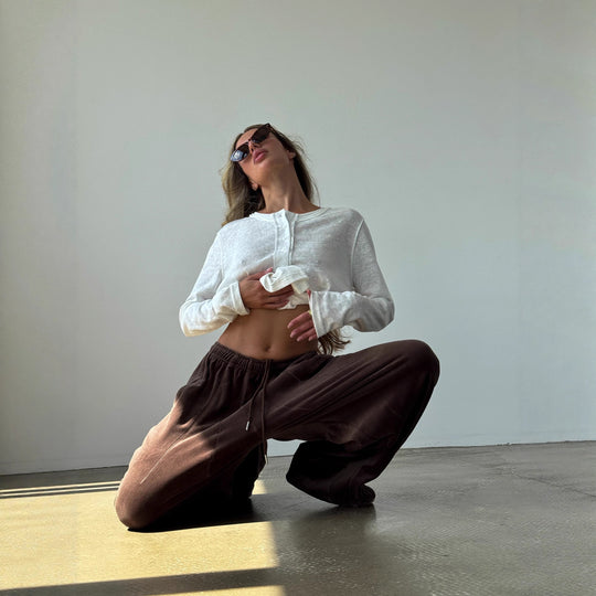 Damen weite Velours-Hose mit elastischem Bund und praktischen Seitentaschen EB