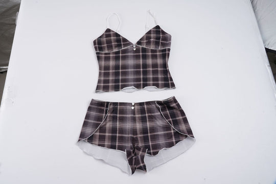 Damen Schlafanzug mit Karomuster und elegantem Spitzendetail EB