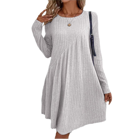 Damen lässiges Strickkleid mit asymmetrischem Schnitt und langen Ärmeln EB
