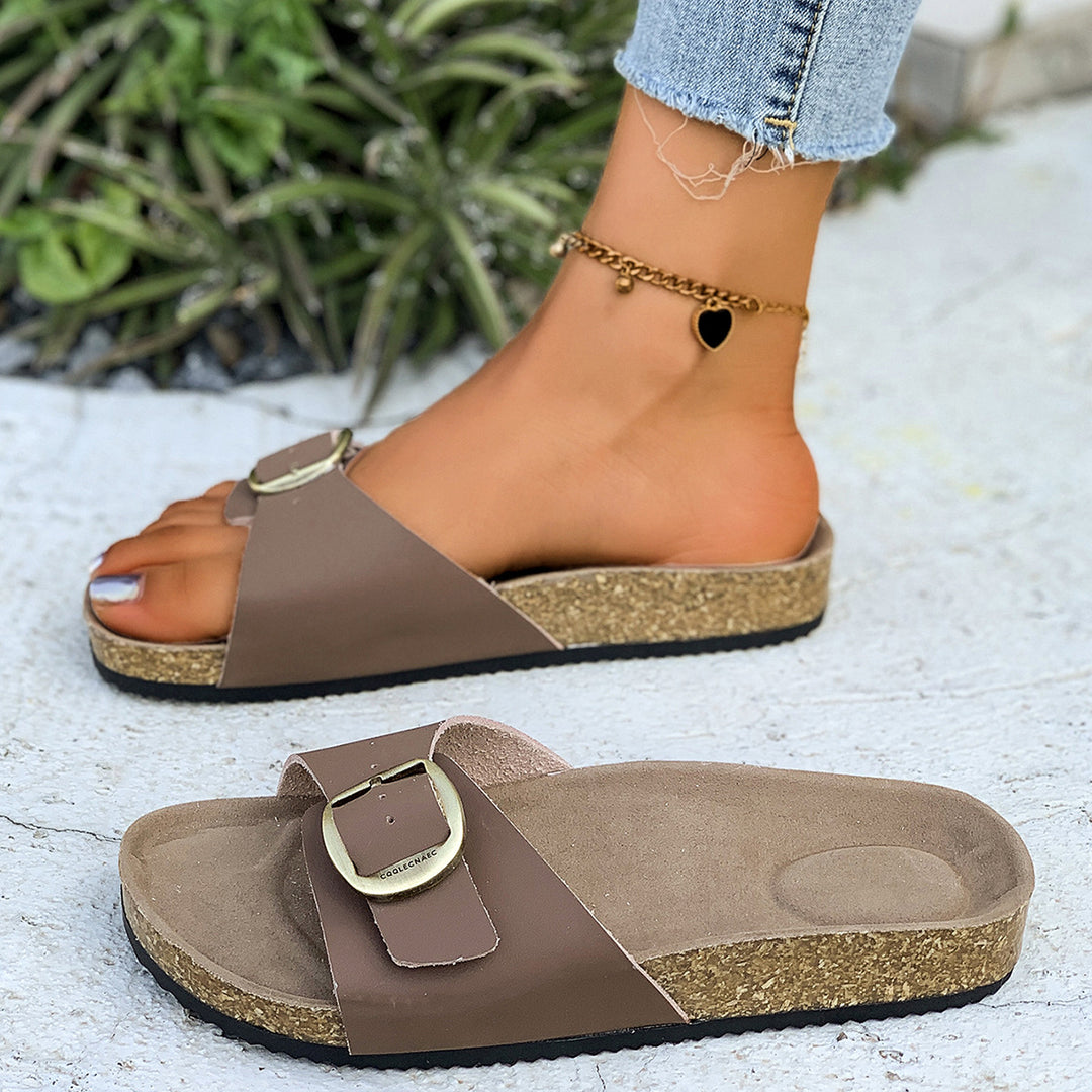 Damen Komfortable Fußbett-Sandalen mit breitem Riemen und glänzender Schnalle EB