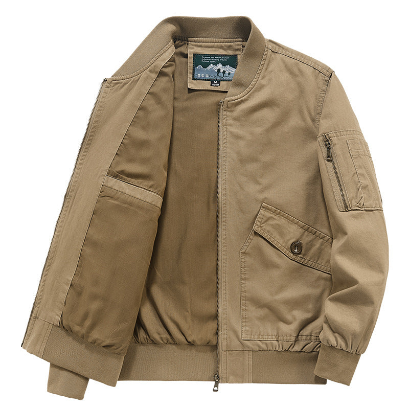 Herren Bomberjacke im minimalistischen Pilotenschnitt mit Ärmelorganizer, verdeckter Reißverschluss und innenliegender Dokumententasche EB