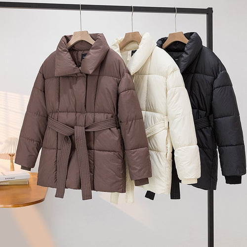 Damen Wattierte Jacke mit Gürtel und eleganter Kragenform EB