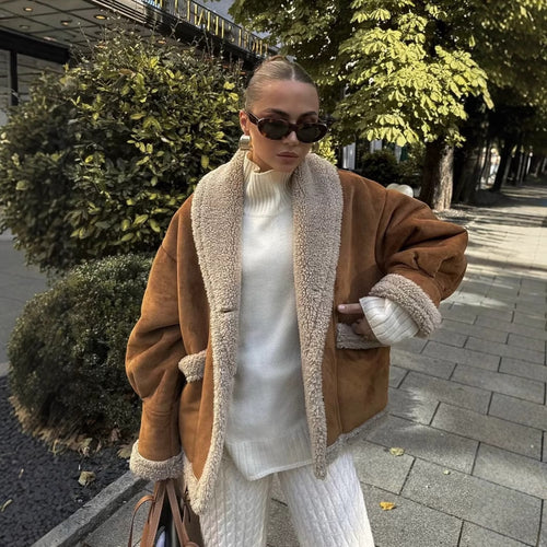 Damen kuschelige Blazerjacke im Teddy-Look mit praktischem Taschen EB
