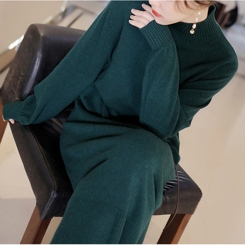 Damen Elegantes Strickmaxikleid mit hochgeschlossenem Kragen und dekorativen Knöpfen EB