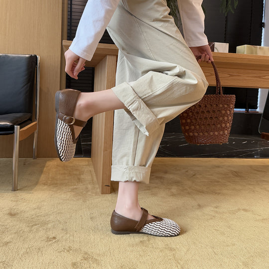 Damen Bequeme und stilvolle Clogs mit modischem Riemen und hochwertiger Oberflächenstruktur EB