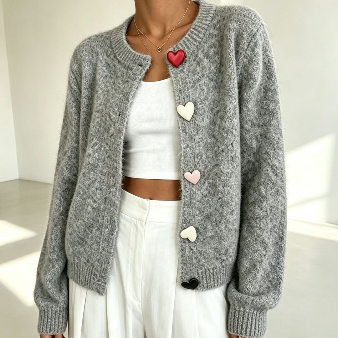 Damen Flauschiger Kurzcardigan mit Herz‑Knopfleiste und Raglanärmeln EB