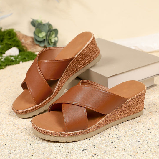 Damen Wedge-Pantoletten mit geschwungenem Riemendesign und rutschfester Sohle EB