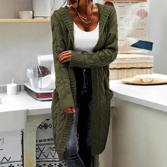 Damen Strickjacke im lässigen Langschnitt mit Zopfmuster und praktischen Taschen EB